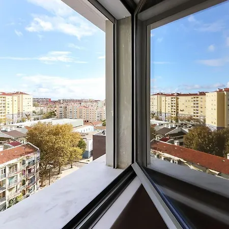 Modern Sky By Homing Appartement